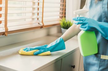 Zatrudniasz sprzątaczkę? Tak możesz narazić się skarbówce