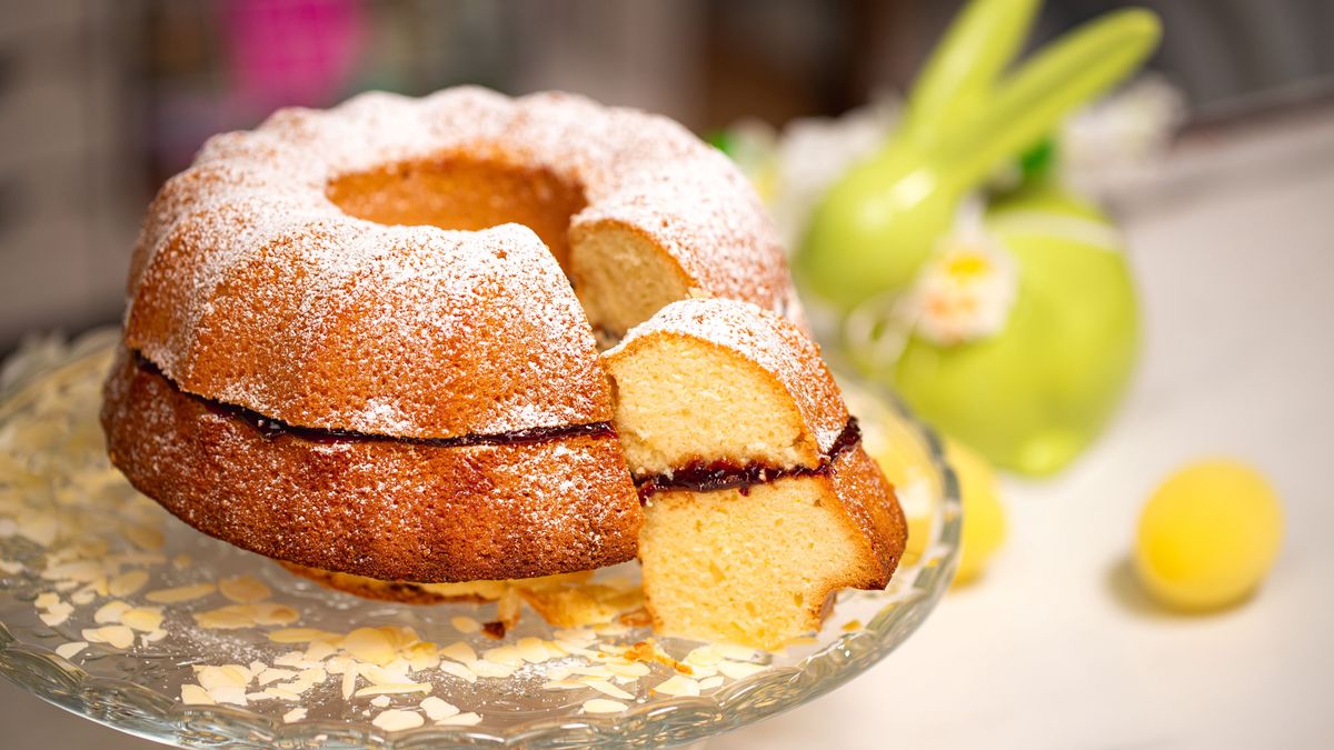 Tradycyjna babka z powidłami