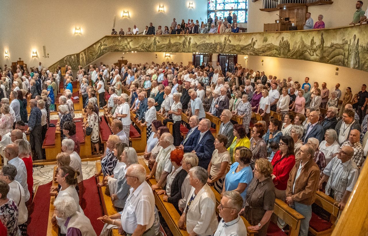 Msza św. dziękczynna ks. Stanisława Oracza w parafii w Pile