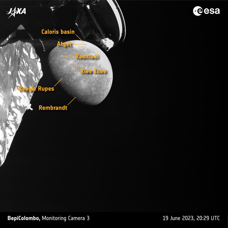Powierzchnia Merkurego widziana z kamery monitorującej nr 3 na pokładzie sondy BepiColombo.
