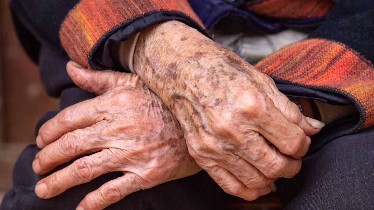 Seniorzy wydzielają charakterystyczny zapach