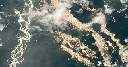 NASA zrobiło zdjęcia. Zobaczyli "złote rzeki". Oznaczają tylko jedno