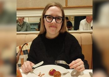 Rak jelit dał widoczny objaw. "Słyszałam, że jestem za młoda"