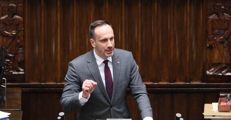 Awantura w studiu z Januszem Kowalskim. Polityk aż zostawił notatki. Teraz możesz je przeczytać