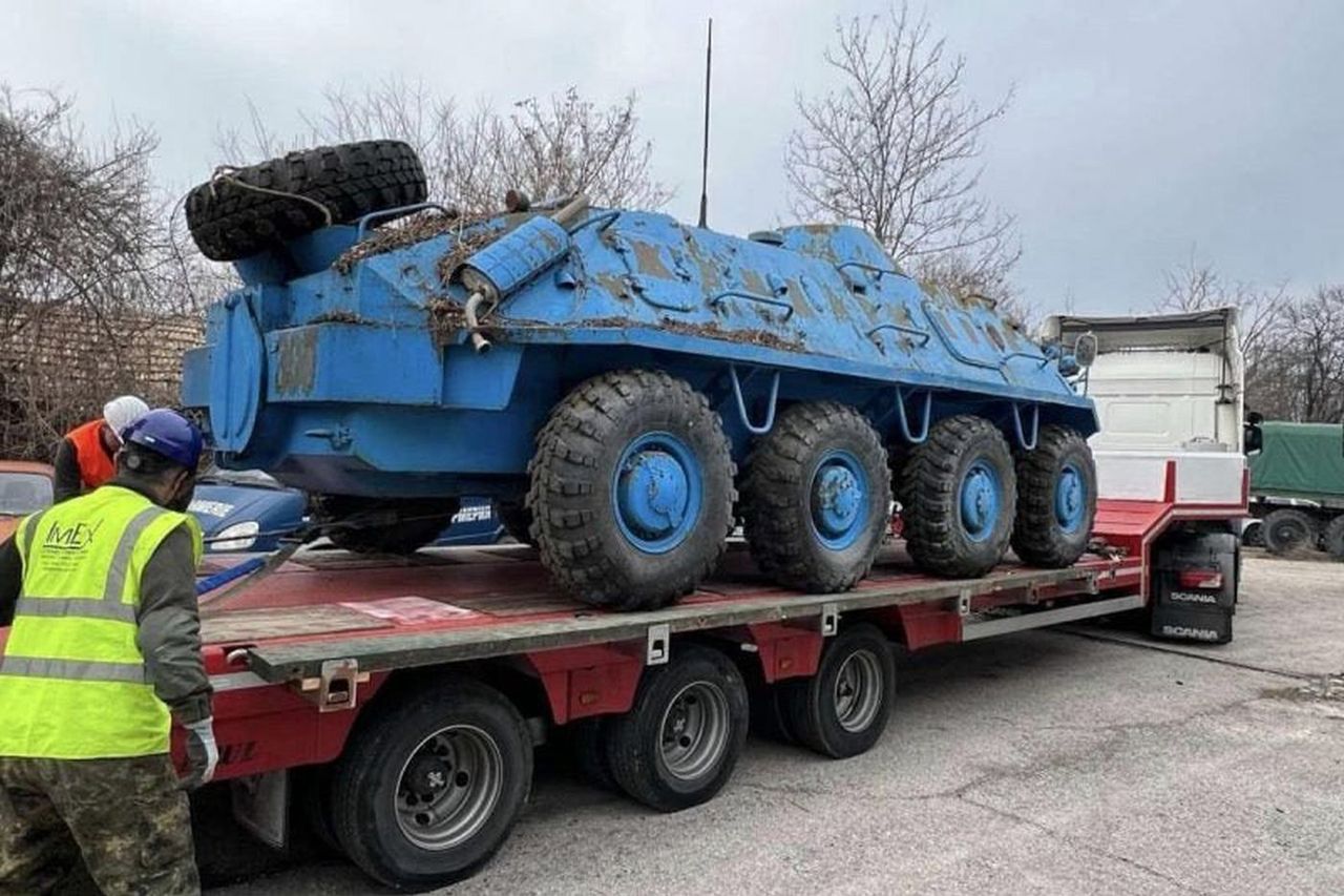 Bulgarian armored transporter being prepared for transport