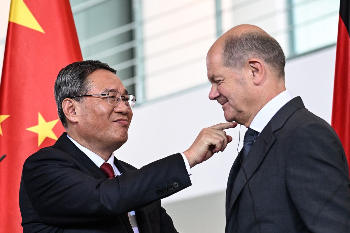 Kanclerz Niemiec Olaf Scholz i premier Chin Li Qiang