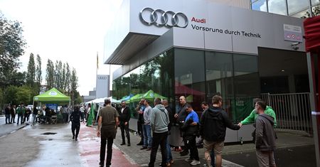 Audi zamyka fabrykę. Pracownicy protestują, brak chętnych na zakup