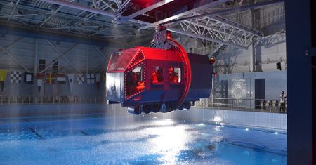 Symulator Dunker dla tureckiej marynarki. Wsadzą do niego żołnierzy i zatopią w basenie