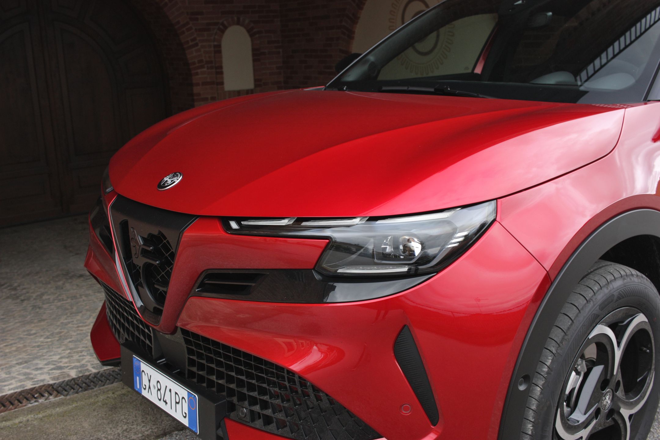Alfa Romeo Junior Ibrida Q4