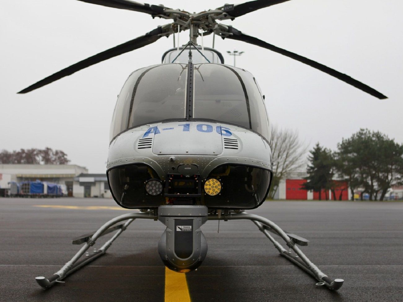 Wielkopolska policja odebrała nowoczesny śmigłowiec Bell 407GXi 