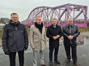 Głogów: W połowie przyszłego roku ma się rozpocząć budowa obwodnicy z drugim mostem. Takie zapewnienie składa GDDKiA