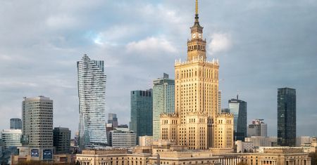 Tajwańczyk chciał skoczyć z 30. piętra Pałacu Kultury. To forma protestu