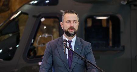 Szef MON o wypowiedzeniu konwencji ottawskiej. Wspomniał o dacie
