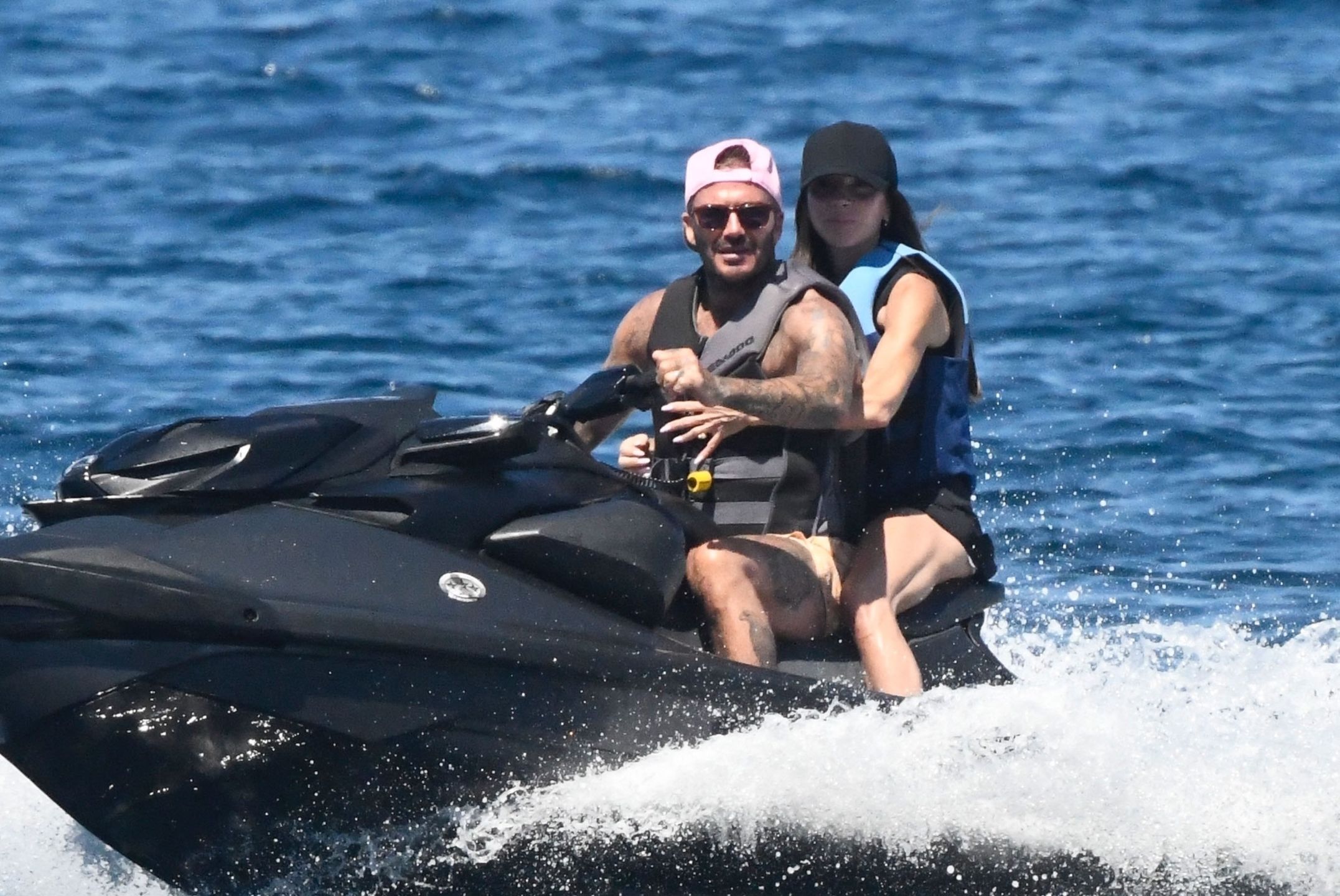 Beckhamowie świętują urodziny córki na jachcie za 26 mln złotych (ZDJĘCIA)