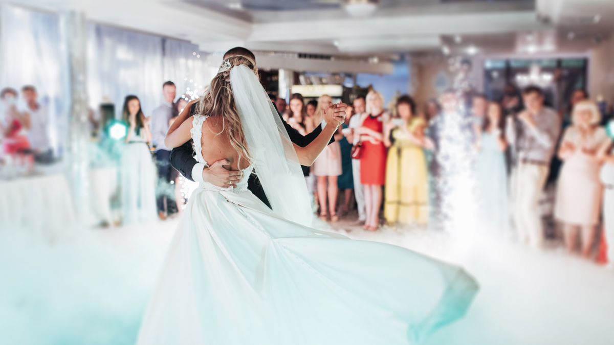 Szczęście nowożeńców przerwała nieoczekiwana bójka - zdjęcie poglądowe