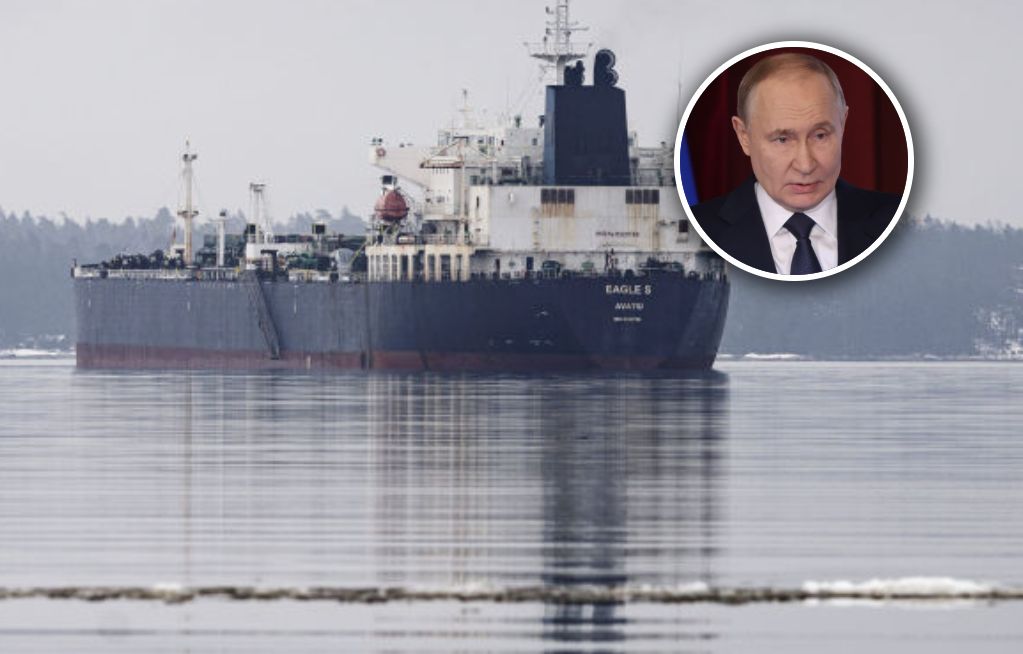 The Russian ship, subjected to sanctions, ran aground near Gibraltar [illustrative photo].