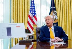 Trump grozi nowymi cłami. 250 proc. na nabiał i drewno dla Kanady