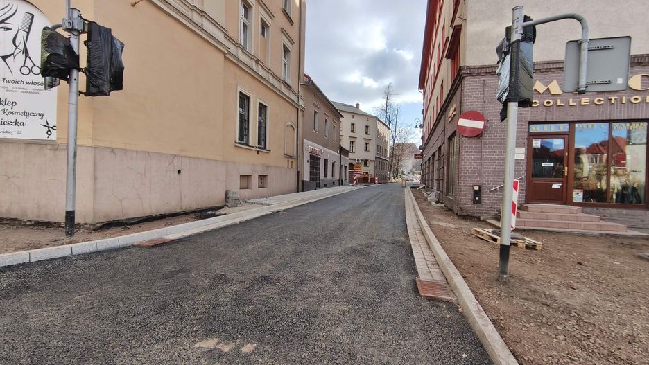 Ulica Limanowskiego w Wałbrzychu w remoncie