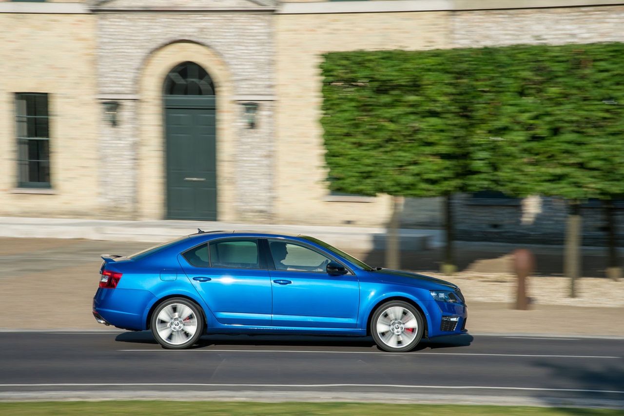 2014 Skoda Octavia RS (15)