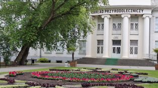 Piękne krajobrazy w Inowrocławiu. Tak wygląda Park Solankowy w pełni maja
