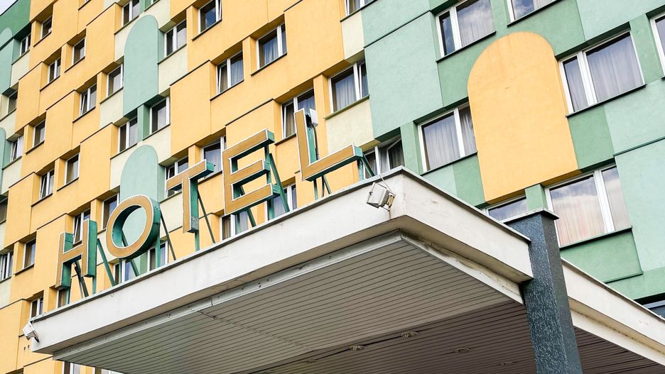 Dali dach nad głową dla 320 uchodźców. Teraz sami proszą o pomoc