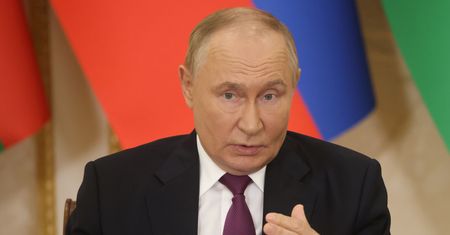 Putin nie ma wyjścia. Przerzucając rezerwy, przegrałby w Donbasie