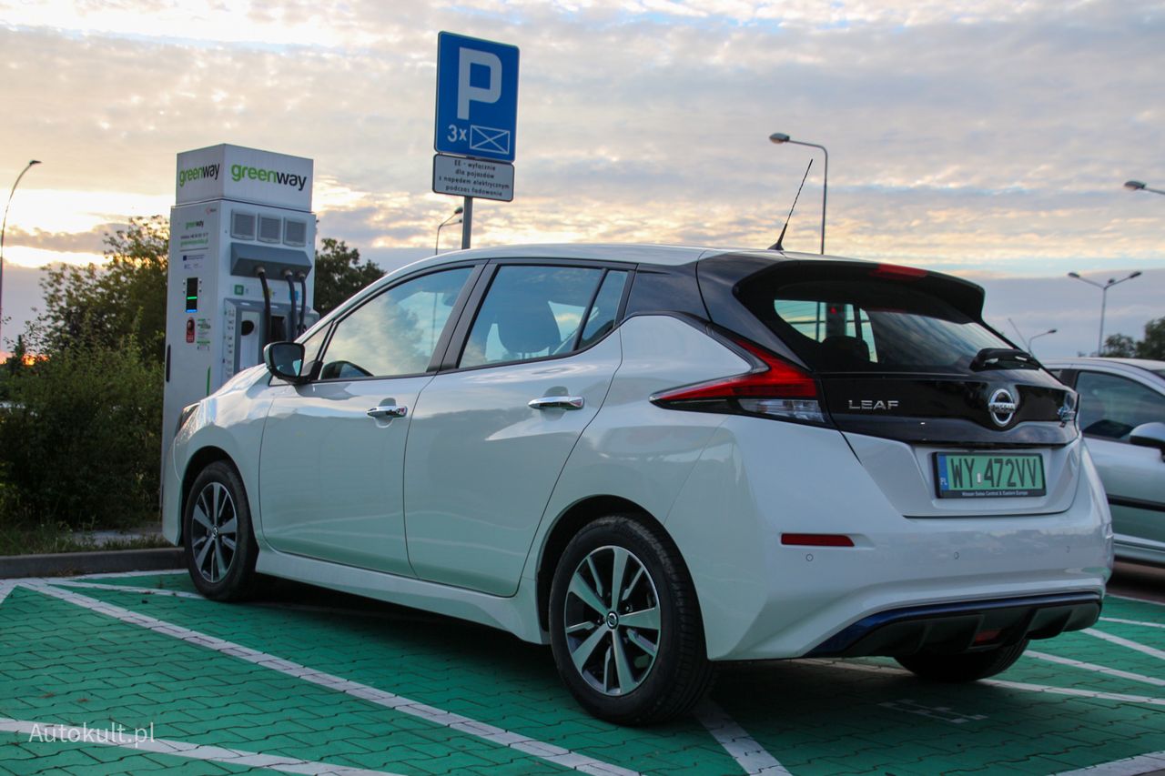 Test długodystansowy Nissana Leafa: 5 wskazówek, które ułatwią podróż elektrykiem