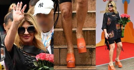 Polsat SuperHit Festiwal 2022. Wystrojona Beata Kozidrak maszeruje przez Operę Leśną w klapkach na koturnie (ZDJĘCIA)