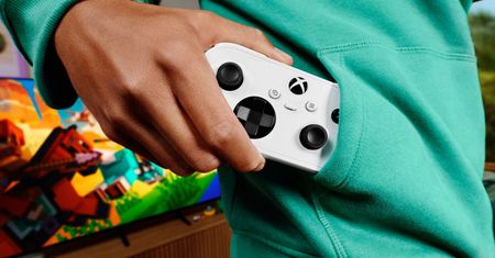 Nowy pad do Xboxa. Jest mniejszy, lżejszy i tańszy