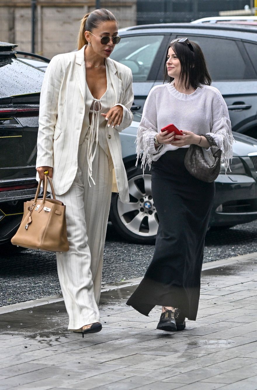 Joanna Jarmołowicz wozi się Lamborghini Urus