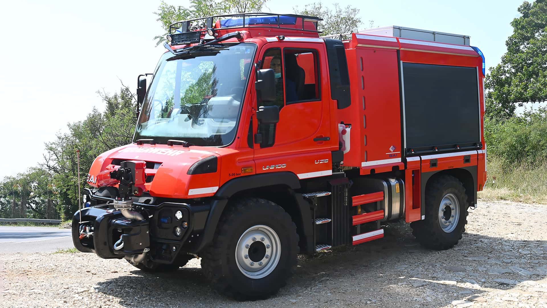 Mercedes Unimog