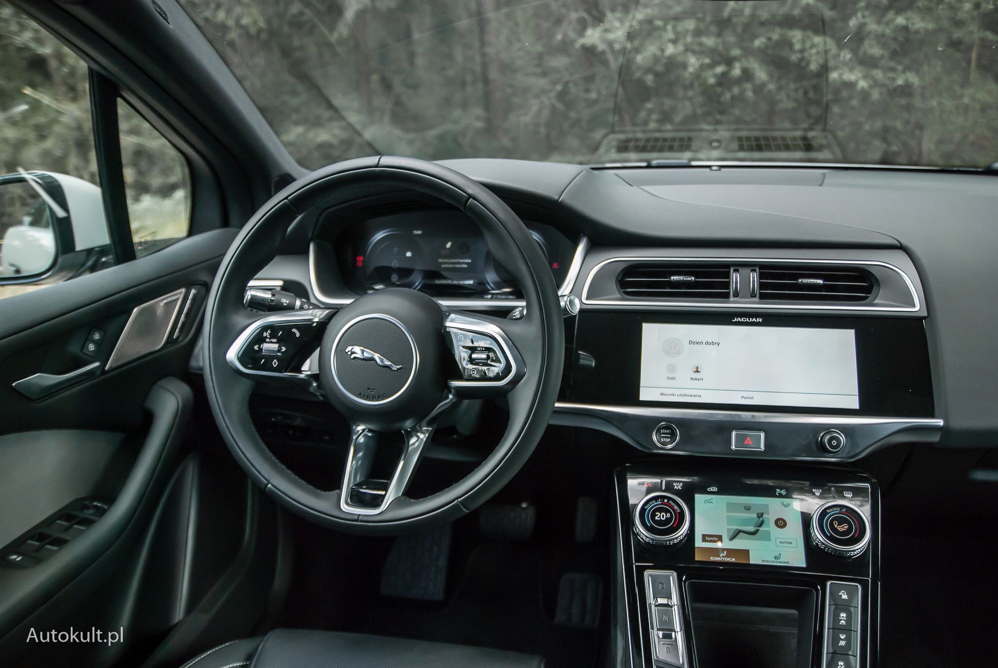 Jaguar I-Pace - wnętrze