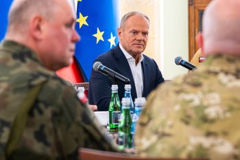 Tusk o pocisku: nie ma powodów, by sądzić, że celem była Polska