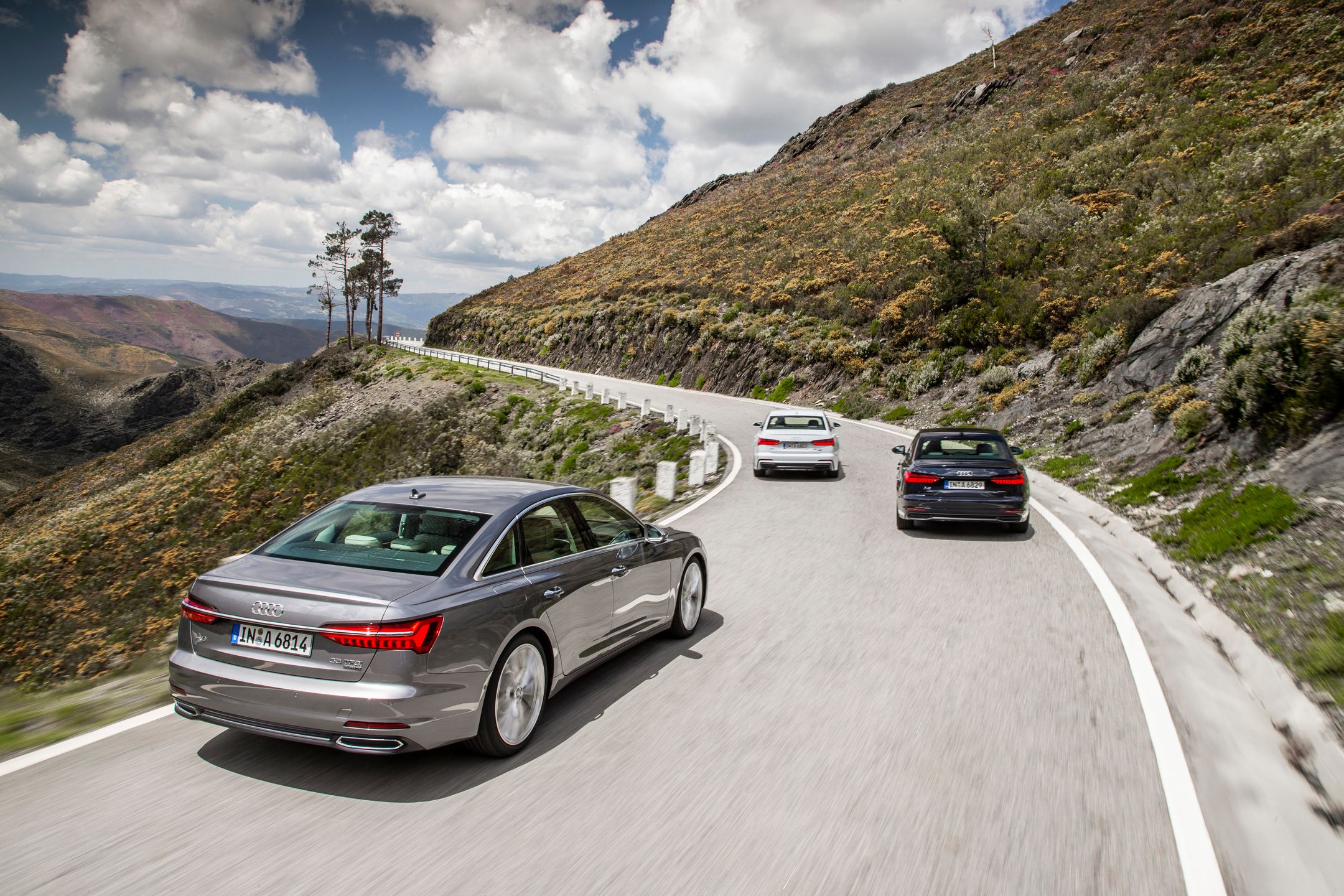Samochód na autostradę i na serpentyny...