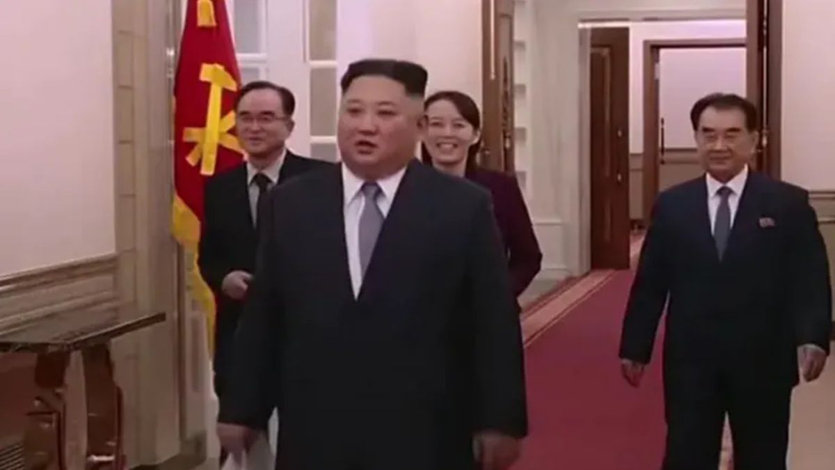 Kim Dzong Un zmaga się z poważnymi problemami zdrowotnymi. Tak przynajmniej uważa... sztuczna inteligencja