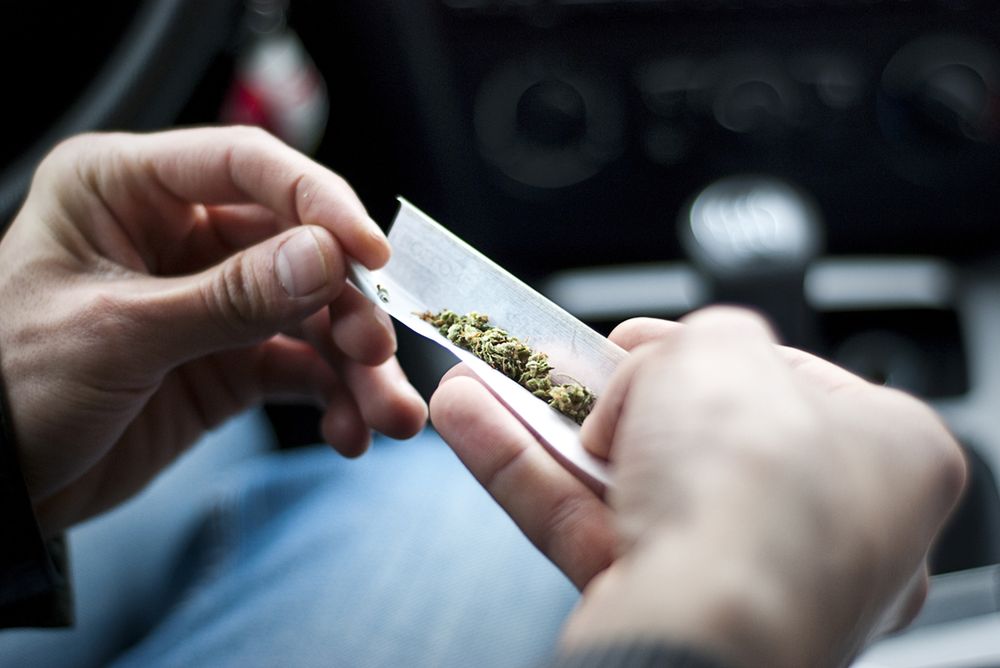 Coraz więcej osób prowadzi samochody pod wpływem narkotyków?