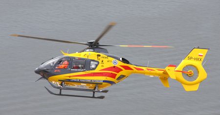 Zabrze. Dramat na nasypie kolejowym. Niezbędny był przylot helikoptera LPR
