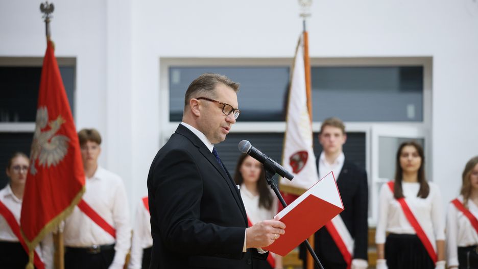 Węgrów, 04.09.2023. Minister edukacji i nauki Przemysław Czarnek podczas uroczystej inauguracji roku szkolnego 2023/2024 w Specjalnym Ośrodku Szkolno-Wychowawczym w Węgrowie, 4 bm. (jm) PAP/Leszek Szymański