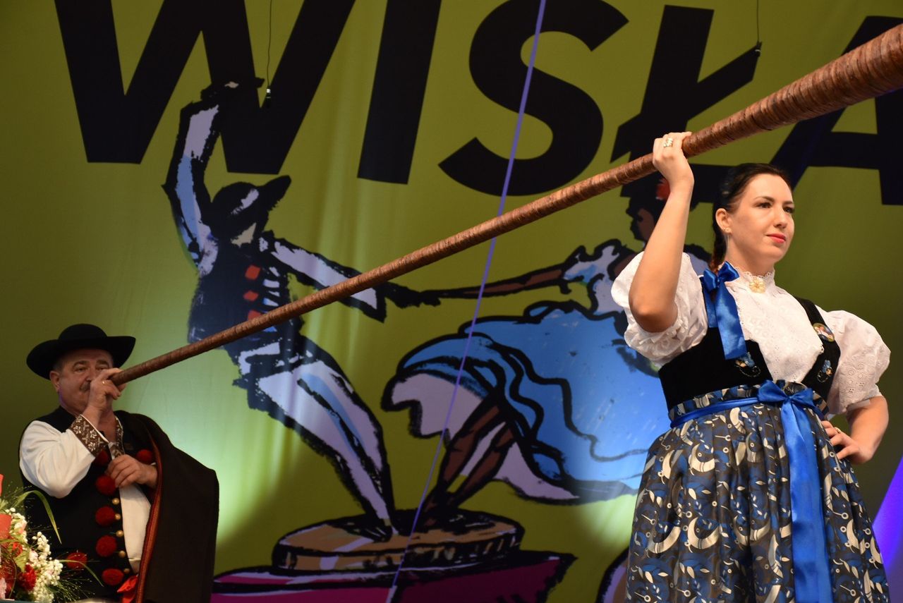Cieszyn: Święto folkloru i ludowości. Rozpoczął się 62.Tydzień Kultury Beskidzkiej. Wystąpi blisko 100 zespołów