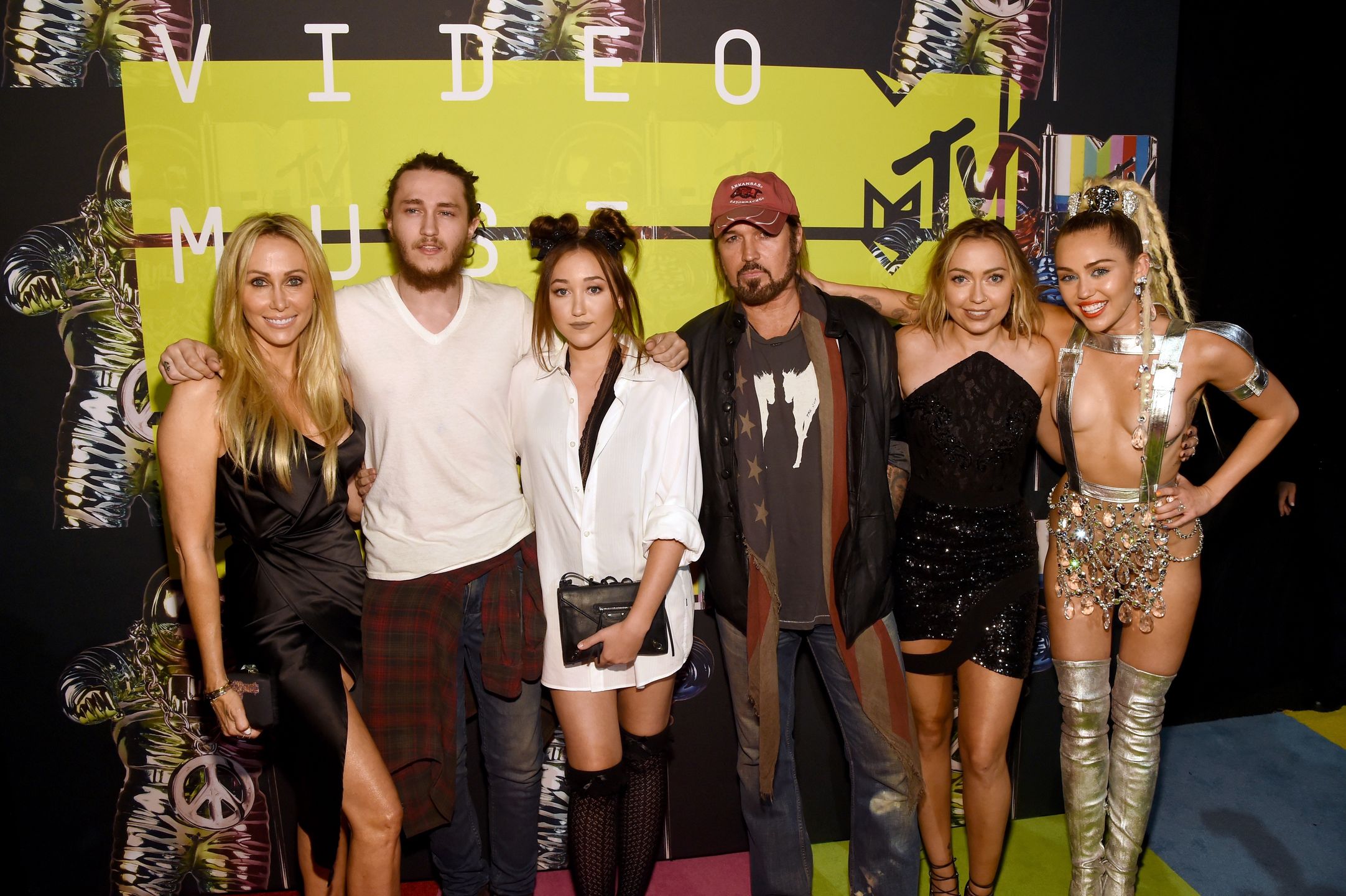 Billy Ray Cyrus z bliskimi
