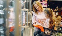 Biedronka najpopularniejszym sklepem w rozmowach polskich internautów