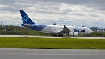 Airbus szybował nad Atlantykiem. Wyciek paliwa zatrzymał oba silniki