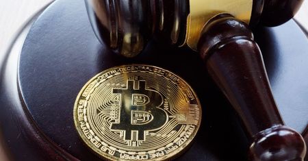 Absurd! Komisja Europejska uderza w jeden z głównych filarów kryptowalut