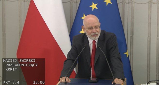 Ponad 2 mln zł kar od KRRiT. Świrski mówi o „lobbingu nadawców”