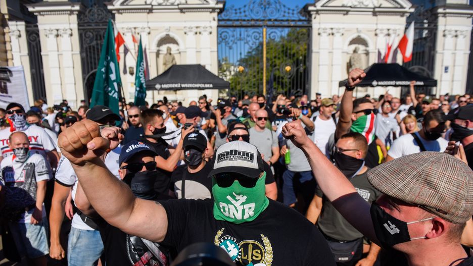 Strajk Kobiet. ONR tworzy bojówki. Brygady Narodowe mają bronić kościołów