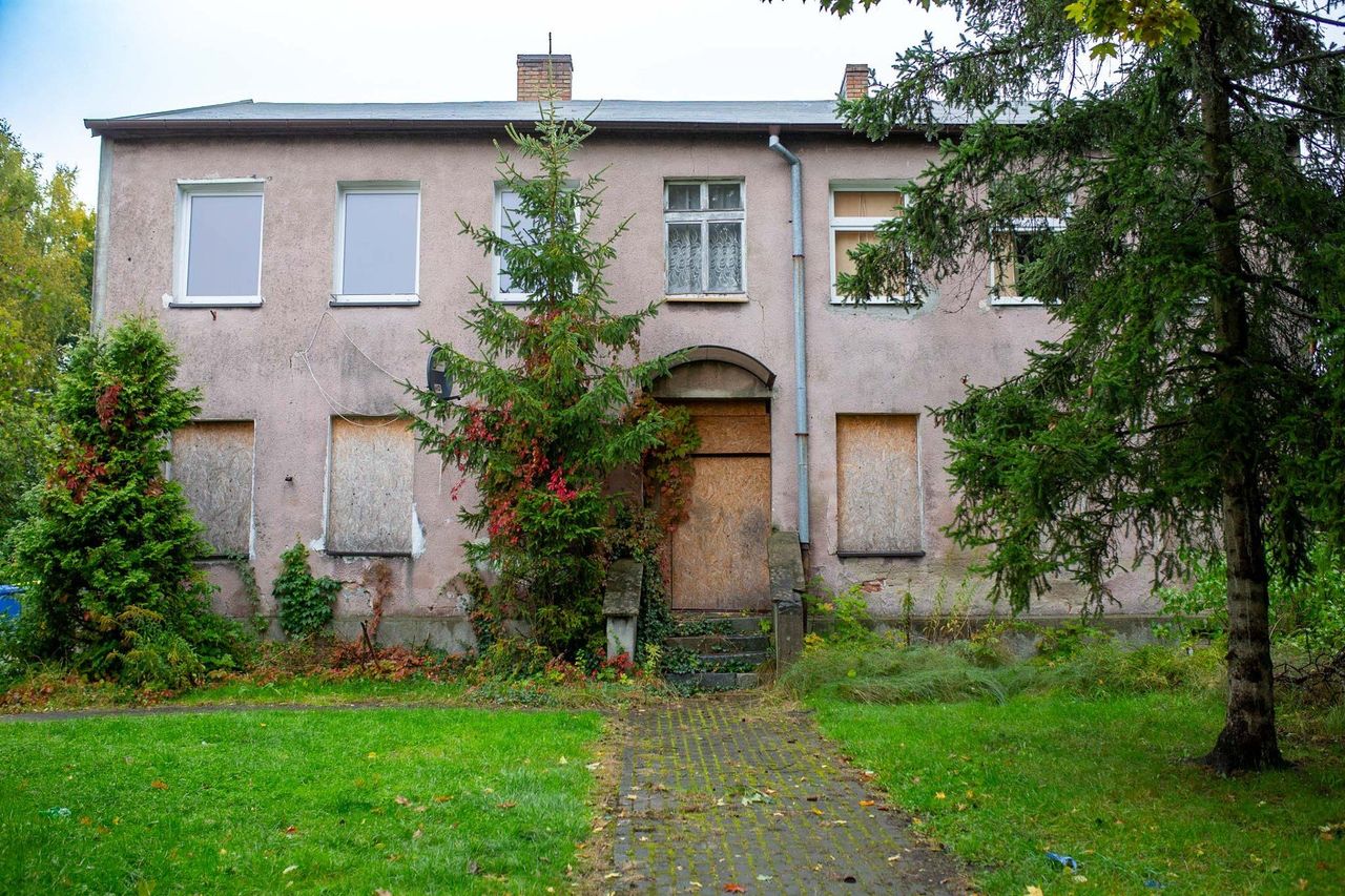 Słupsk: Budynki komunalne przy ulicy Lotha idą do rozbiórki. Co z lokatorami?