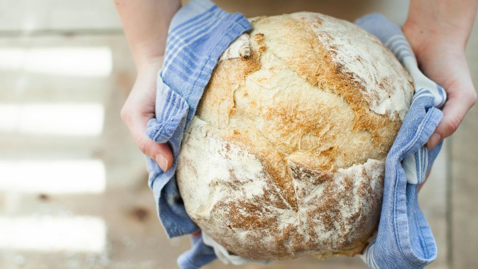Tak upieczesz idealny chleb w domu