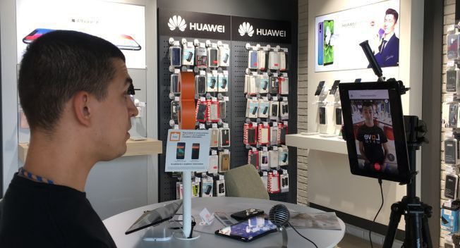 Orange uruchamia wirtualny salon do lepszego kontaktu z użytkownikami