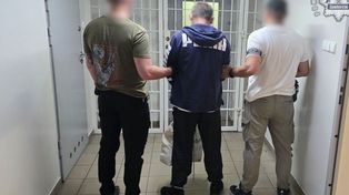 Ścigany Ukrainiec uciekł z Polski, ale wrócił. Policjanci odstawili go do więzienia