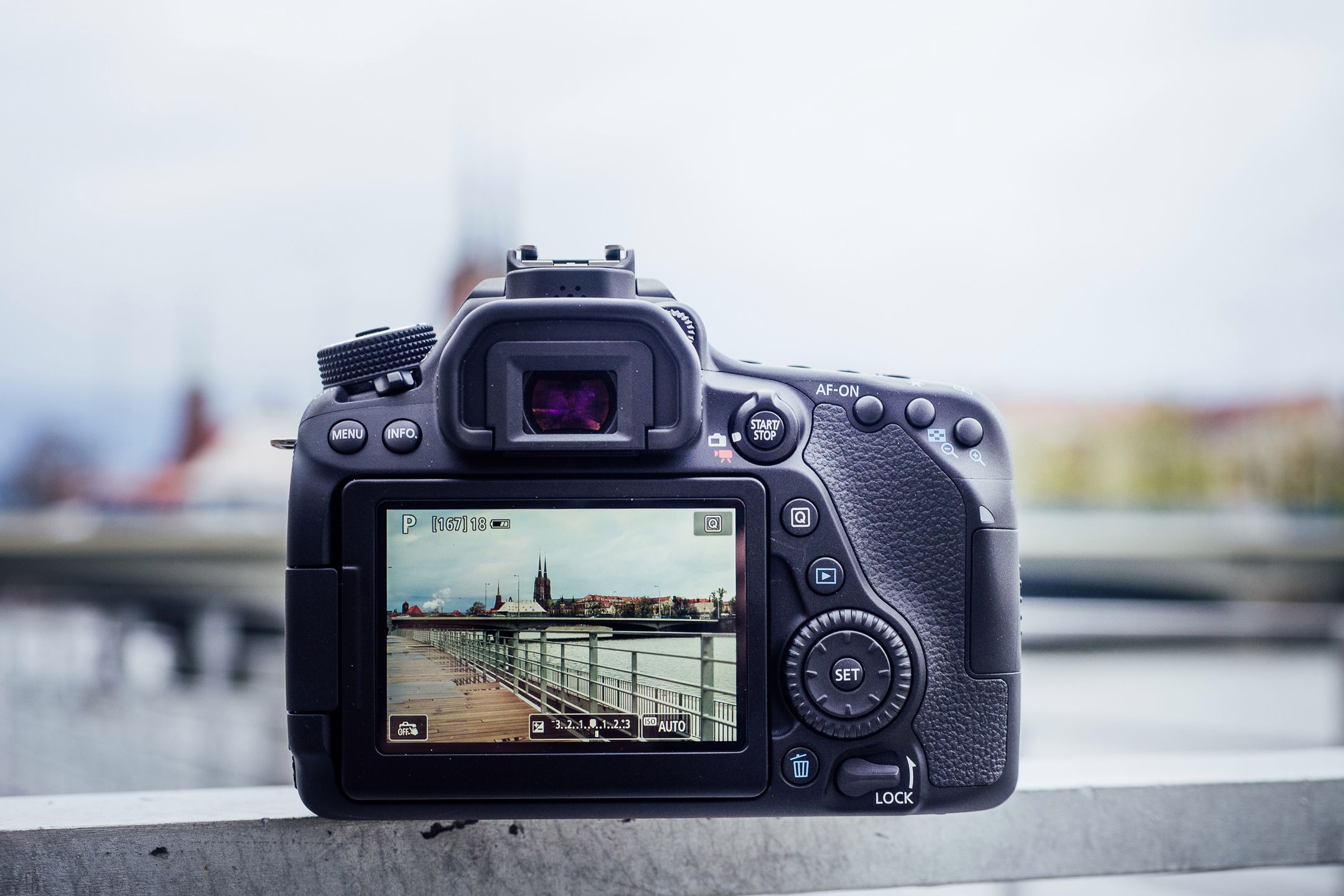 Canon EOS 80D - niewielkie zmiany, które zmieniły naprawdę wiele [test] 21